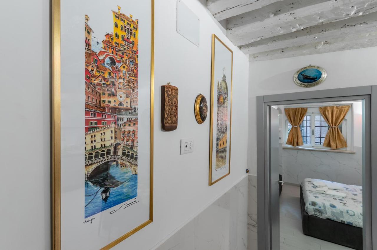 Palazzo Dolfin - Piazza San Marco Lovely Apartment เวนิส ภายนอก รูปภาพ